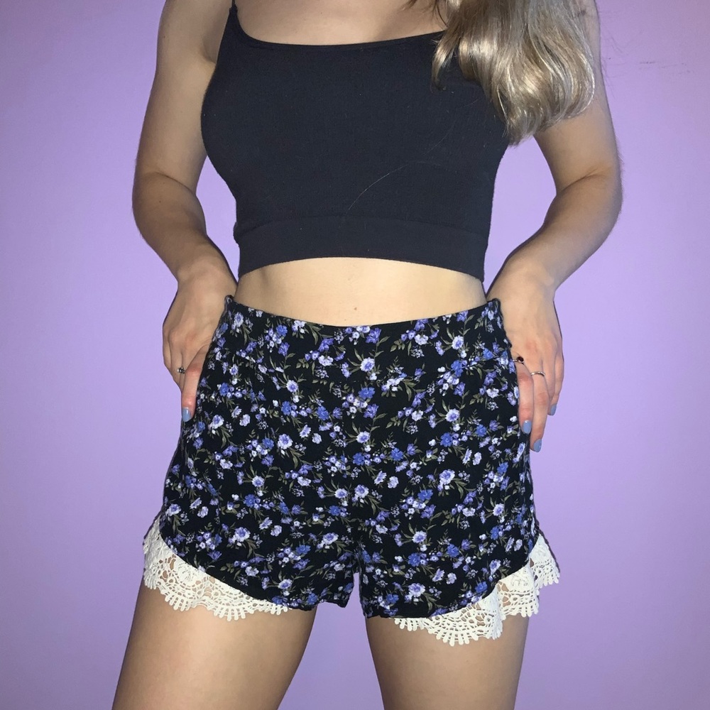 Woman’s shorts